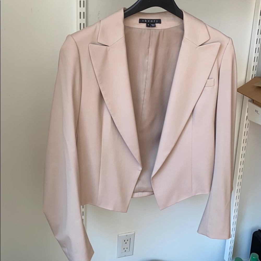 Barely-worn Theory wool khaki side pocket blazer